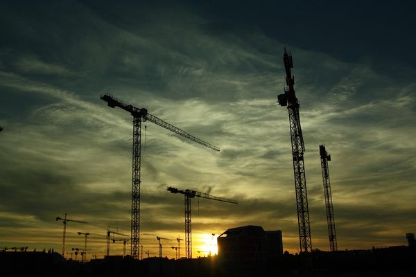 Planujesz budowę? Jak wybrać najlepszy projekt domu jednorodzinnego?